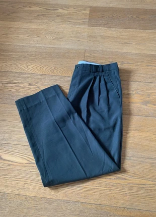 Baggy grey pantalon from Spain, merk: Vintage Dressing, staat: Heel goed, maat: M, € 34,90, € 37,35 inclusief Kopersbescherming