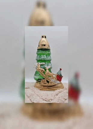 Lanterne décorative de Noël en forme de sapin vert avec traîneau du Père Noël doré, marque: Merry Christmas, état: Neuf sans étiquette, 22,00 €, 23,80 € Protection acheteurs incluse