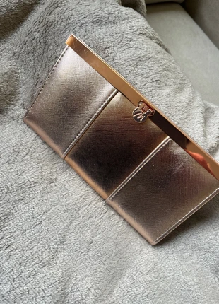 Portefeuille pochette dorée, marque: Marionnaud, état: Neuf sans étiquette, 1,50 €, 2,28 € Protection acheteurs incluse