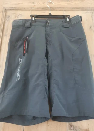 🩳 Bermuda Sport Homme Marque Dakine - Taille S/M, Couleur Gris 🩳, marque: Dakine, état: Très bon état, taille: S, 25,00 €, 26,95 € Protection acheteurs incluse