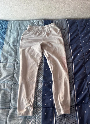 Pantalón Nike para niños,Nike kids’ pants in white, marque: Nike, état: Très bon état, taille: Taille unique, 15,00 €, 16,45 € Protection acheteurs incluse