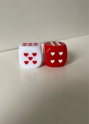 Würfel Herz Spielwürfel mit Herzchen Rot Weiß, marque: NO LABEL, état: Comme neuf, 3,00 €, 3,85 € Protection acheteurs incluse