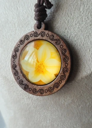 Collier pendentif femme tendance fashion vintage fleur, marque: Fashion, état: Très bon état, 5,00 €, 5,95 € Protection acheteurs (Pro) incluse