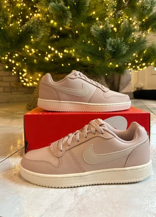 Superbes sneakers Nike original, marque: Nike, état: Neuf avec étiquette, taille: 36.5, 49,90 €, 53,10 € Protection acheteurs incluse