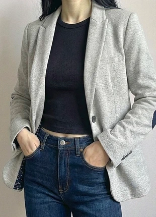 Veste Blazer Zara Basic Gris clair style vintage preppy, marque: Zara, état: Très bon état, taille: L / 40 / 12, 15,00 €, 16,45 € Protection acheteurs incluse