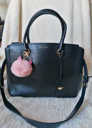 Elegante Borsa Tote Micheal Kors in pelle liscia con manici e tracolla, marque: Michael Kors, état: Très bon état, 29,00 €, 31,15 € Protection acheteurs incluse