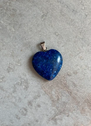 Pendentif cœur en pierre naturelle lapis lazuli neuf, marque: Pierre, état: Neuf sans étiquette, 11,00 €, 12,25 € Protection acheteurs incluse