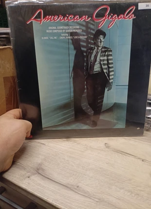 vend vinyle 33 tour de American Gigolo, zustand: Sehr gut, 30,00 €, 32,20 € beinhaltet Vinted-Käuferschutz Pro