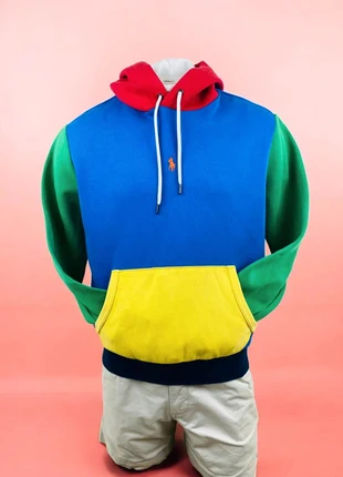 Pull à capuche multicolore Ralph Lauren logo rouge taille M récent QR code, brand: Ralph Lauren, condizioni: Ottime, taglia: M, €65.00, €68.95 include la Protezione acquisti Pro