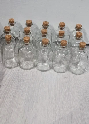 15 grandes fioles en verre 50ml bouchon de liège, état: Très bon état, 7,50 €, 8,58 € Protection acheteurs incluse