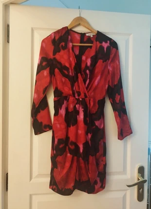 Robe rouge Morgan, marque: Morgan, état: Très bon état, taille: XS / 34 / 6, 18,00 €, 19,60 € Protection acheteurs incluse