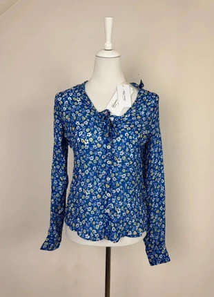 Chemisier Bleu American Vintage Neuf avec étiquettes - Taille S, marque: American Vintage, état: Neuf avec étiquette, taille: S / 36 / 8, 25,00 €, 26,95 € Protection acheteurs incluse