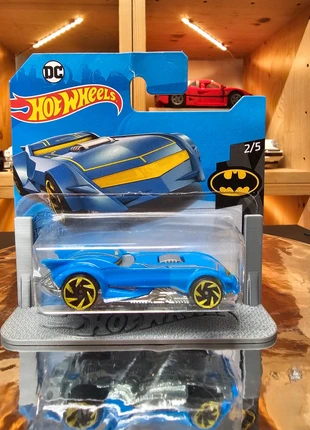 Batmobile Hotweels, marke: Hot Wheels, zustand: Neu, mit Etikett, größe: Einheitsgröße, 5,00 €, 5,95 € inklusive Vinted-Käuferschutz