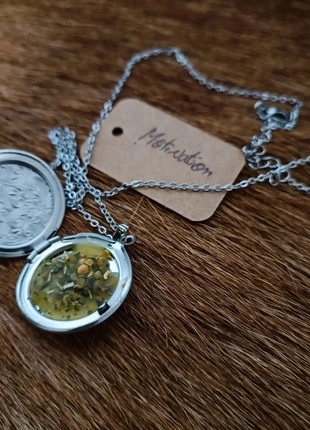 Médaillons ésotérique motivation, marque: Witch, état: Très bon état, 9,90 €, 11,10 € Protection acheteurs incluse