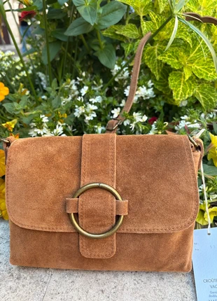 Sac bandoulière cuir daim camel vintage boucleronde, brand: The Genuine Leather, condition: Very good, €38.00, €40.60 includes Buyer Protection Pro