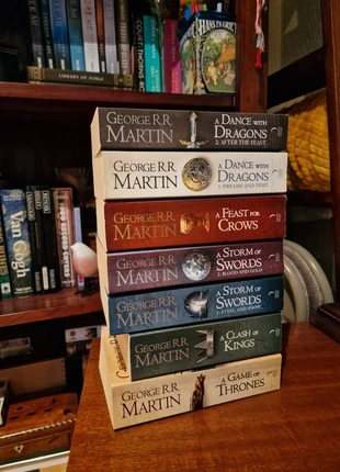 A Game of Thrones - complete series, staat: Goed, € 30,00, € 32,20 inclusief Kopersbescherming