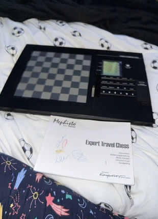 Mephisto battery powered chess board comes with instructions, brand: Mephisto, condition: Very good, £55.00, £58.45 includes Buyer Protection