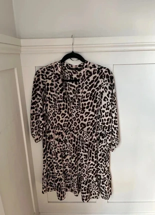 F&F Leopard Print Midi Dress – Size 8 – Beige & Brown – Button Front, brand: F&F, condition: Very good, size: S / UK 8-10, £3.00, £3.85 includes Buyer Protection