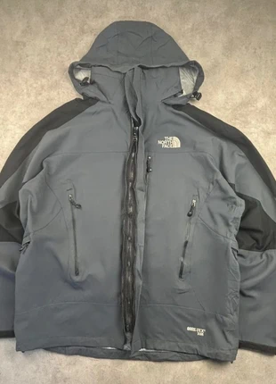 Veste technique imperméable The North Face grise et noir logo brodé blanc - taille XL, brand: The North Face, condizioni: Ottime, taglia: XL, €69.90, €74.10 include la Protezione acquisti Pro