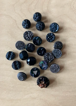 Boutons anciens verre pâte de verre, brand: boutons anciens, condizioni: Ottime, €15.00, €16.45 include la Protezione acquisti