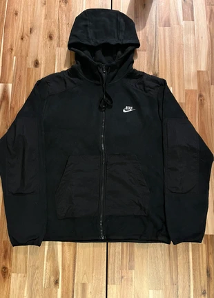 Veste polaire Nike noir taille M en très bon état, merk: Nike, staat: Heel goed, maat: M, € 22,99, € 24,84 inclusief Kopersbescherming