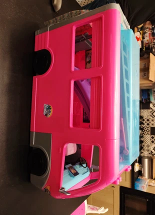 Camping car barbie, merk: Barbie, staat: Goed, maat: 3 jaar / 98 cm, € 9,00, € 10,15 inclusief Kopersbescherming