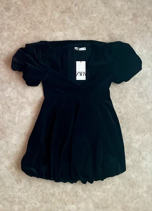 Robe noire ZARA – Taille M – Neuf avec étiquette, brand: Zara, condition: New with tags, size: M / 38 / 10, €29.00, €31.15 includes Buyer Protection