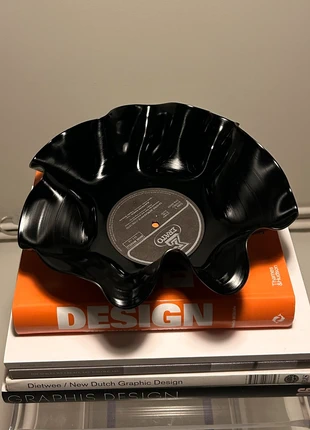 Schaal van vintage LP, merk: LP, staat: Als nieuw, € 8,00, € 9,10 inclusief Kopersbescherming