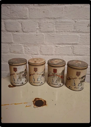 Boîtes métal vintage années 50 Pierrot guitare, brand: Vintage, condition: Satisfactory, €18.00, €19.60 includes Buyer Protection