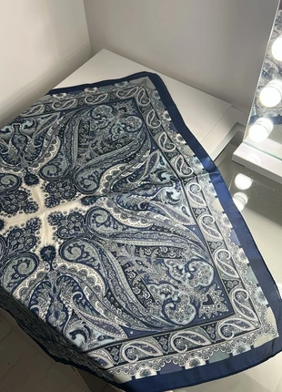 Foulard, marque: Boutique indépendante, état: Neuf sans étiquette, 5,00 €, 5,95 € Protection acheteurs incluse