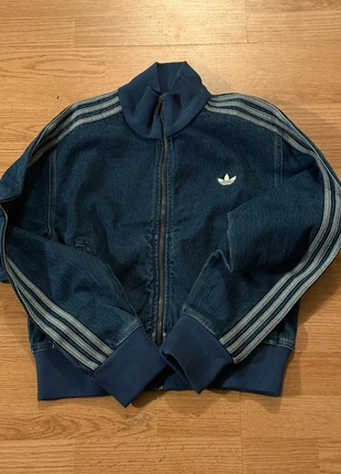 Adidas Originals Denim Track Top – JD2570 – Maat M – Nieuw met kaartjes, merk: adidas, staat: Nieuw met prijskaartje, maat: M / 38 / 10, € 50,00, € 53,20 inclusief Kopersbescherming