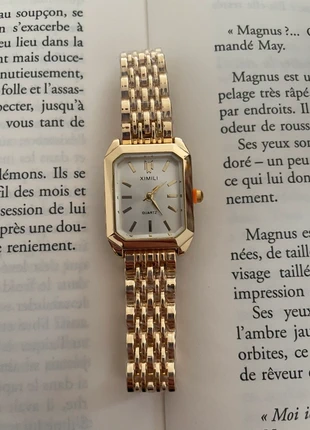 Montre à quartz pour femme blanche et dorée, marca: Quartz, estado: Novo com etiquetas, tamanho: Tamanho único, €7.00, €8.05 inclui Proteção do Comprador