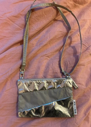 Susan Bijl tas zilver, merk: Susan Bijl, staat: Heel goed, € 25,00, € 26,95 inclusief Kopersbescherming