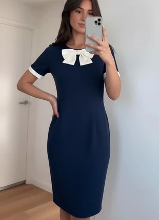 Robe bleu marine chic avec nœud blanc, coupe droite élégante et féminine taille S, brand: Linya, condition: Very good, size: S / 36 / 8, €42.90, €45.75 includes Buyer Protection Pro