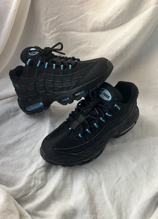 nike air max 95 laser blue, marca: Nike, estado: Muito bom, tamanho: 38,5, €95.00, €100.45 inclui Proteção do Comprador