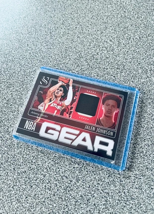 Jalen Johnson Patch Silhouette 2024-25, marque: Panini, état: Très bon état, 19,00 €, 20,65 € Protection acheteurs incluse