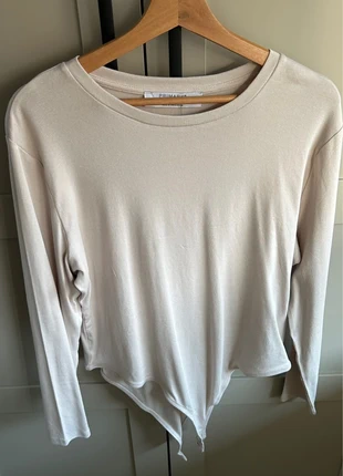 Primark Beige Body, merk: Primark, staat: Nieuw met prijskaartje, maat: XXL / 44 / 16, € 7,50, € 8,58 inclusief Kopersbescherming