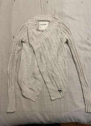 Abercrombie cardigan, marque: Abercrombie & Fitch, état: Très bon état, taille: XS / 34 / 6, 15,00 €, 16,45 € Protection acheteurs incluse