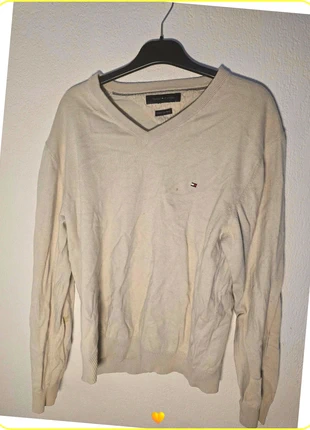 petit pull tommy cashmire taille M grade B, marque: Tommy Hilfiger, état: Satisfaisant, taille: M, 3,00 €, 3,85 € Protection acheteurs incluse