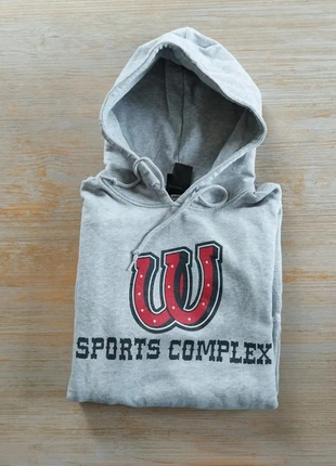 Sweat Adidas à capuche hoodies Wisconsin sports complexe, taille M, marke: adidas, zustand: Sehr gut, größe: M, 10,00 €, 11,20 € inklusive Vinted-Käuferschutz