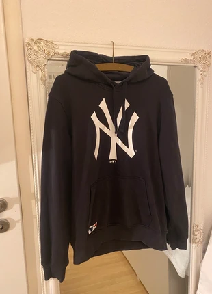 Dunkelblauer New Era Pullover – Größe M, marque: New Era, état: Très bon état, taille: M, 35,00 €, 37,45 € Protection acheteurs incluse