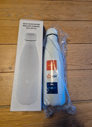 Gourde bouteille isotherme inox, état: Neuf avec étiquette, 7,00 €, 8,05 € Protection acheteurs incluse