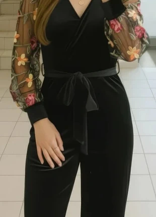 Combinaison noire en velours – manches brodées transparentes – modèle cache-cœur taille S, merk: beliana, staat: Heel goed, maat: S / 36 / 8, € 37,60, € 40,18 inclusief Kopersbescherming