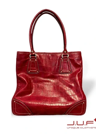 Red Faux Croc-Embossed Maxi Bag, marca: Local, estado: Nuevo sin etiquetas, 35,00 €, 37,45 € Protección al comprador incluida