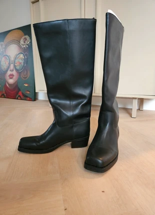 Kniehoge bikerboots H&M mt 40 (nieuw), marque: H&M, état: Neuf avec étiquette, taille: 40, 50,00 €, 53,20 € Protection acheteurs incluse