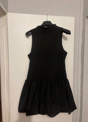 Petite robe noir, marque: sans marque, état: Très bon état, taille: XXL / 44 / 16, 5,00 €, 5,95 € Protection acheteurs incluse