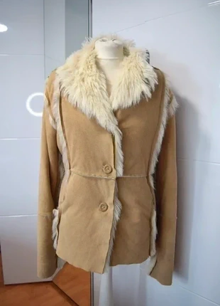 Veste Rinascimento taille 42, brand: Rinascimento, condizioni: Nuovo senza cartellino, taglia: XL / IT 46 / EU 42, €23.95, €25.85 include la Protezione acquisti Pro