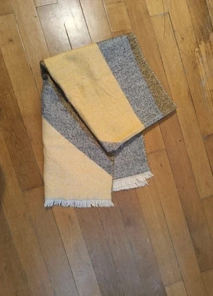 Belle écharpe dressing vintage, brand: Vintage Dressing, condizioni: Ottime, €6.00, €7.00 include la Protezione acquisti Pro