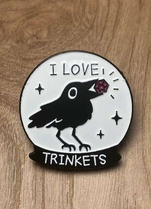 Pin’s corbeau I love trinkets, état: Très bon état, 3,70 €, 4,59 € Protection acheteurs (Pro) incluse