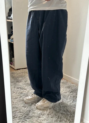 Jean Carhartt bleu marine oversize W50 L28 (US) / FR 62 – Très bon état, marca: Carhartt, estado: Muito bom, tamanho: PT 60 | W50, €35.00, €37.45 inclui Proteção do Comprador